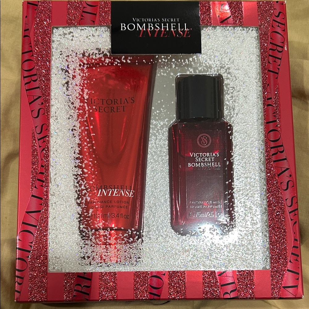 Victoria's Secret Bombshell Intense Lotion & Mist Set - Red